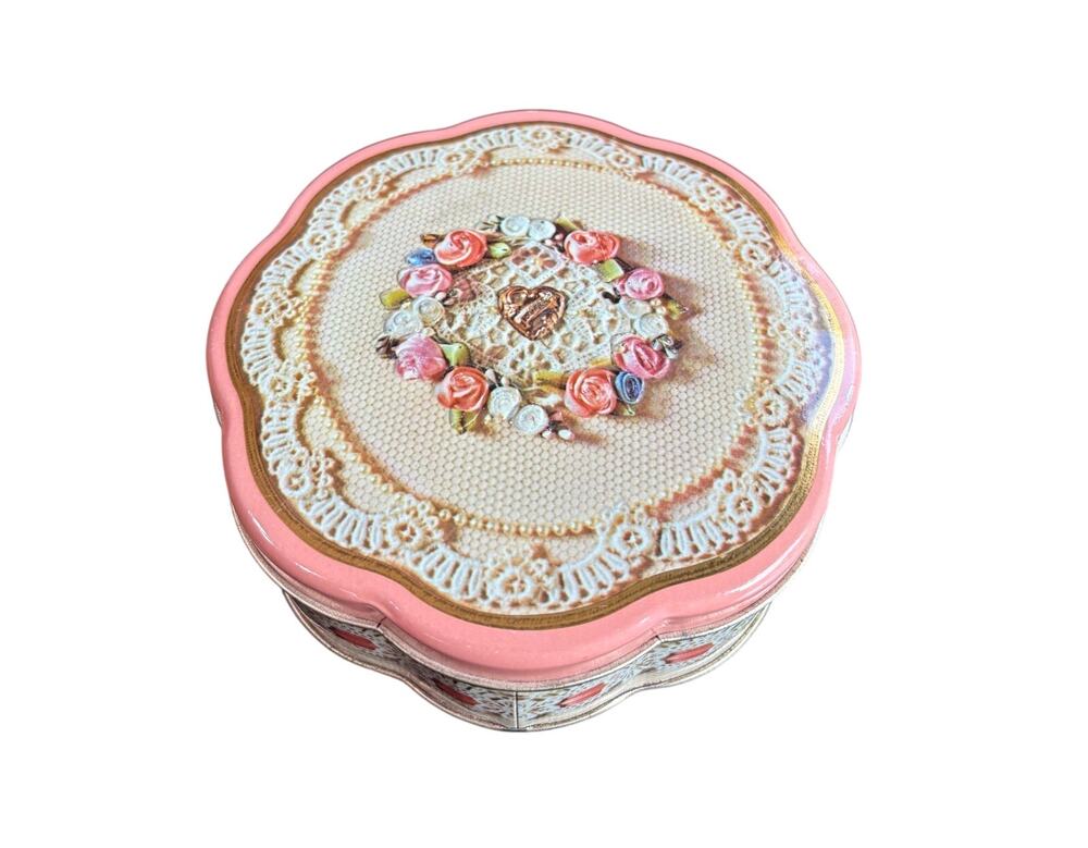 Avon Vintage Decorative Tin- Lace Scalloped Design- Cottage Valentines Day 81